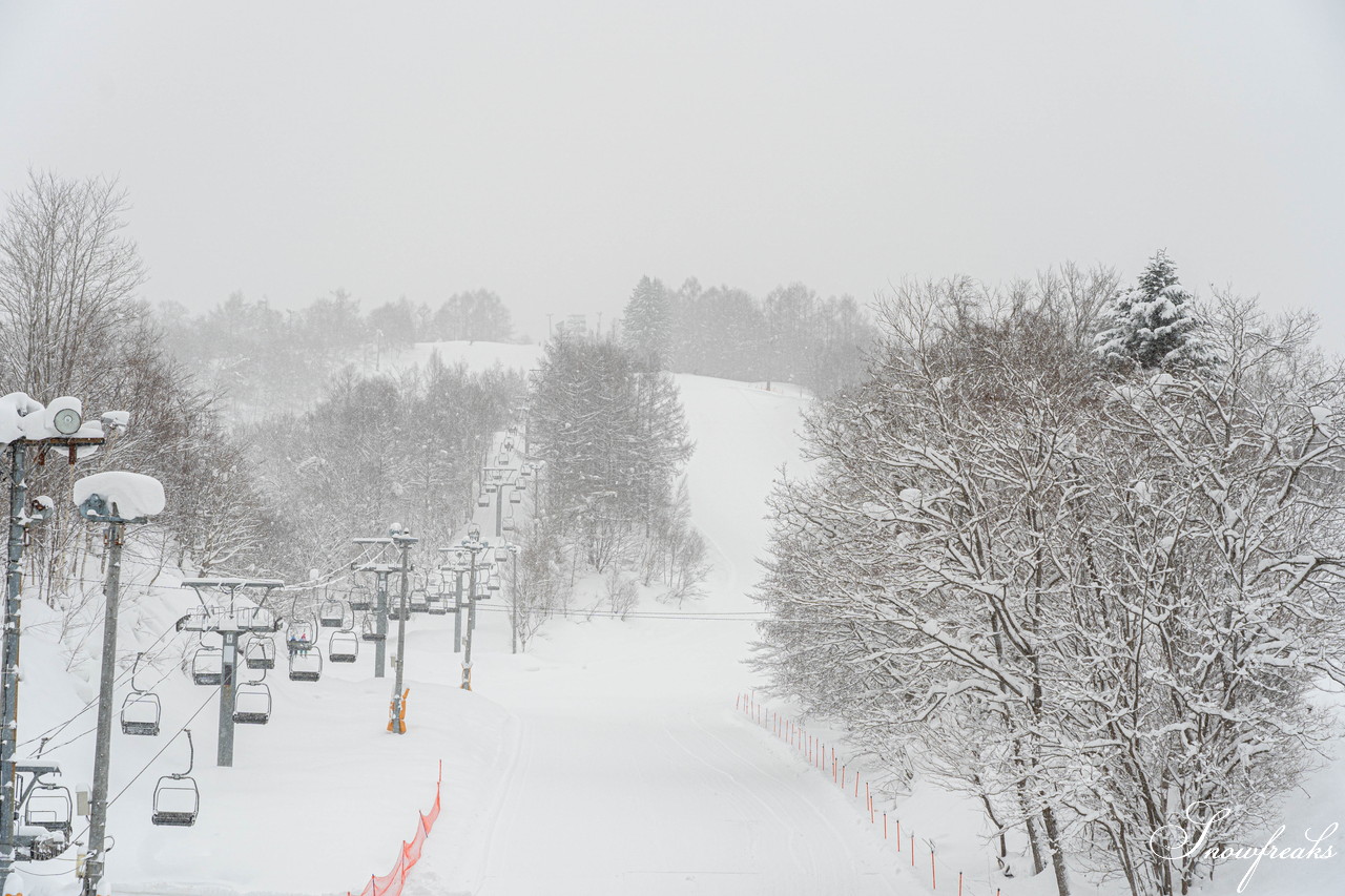 美唄国設スキー場　12月観測史上最深の積雪量を観測した美唄へ。そして、再びの豪雪で全面パウダーゲレンデに！